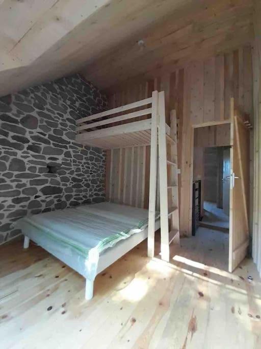 La Grange De La Gratade Villa Rochefort-Montagne Eksteriør billede