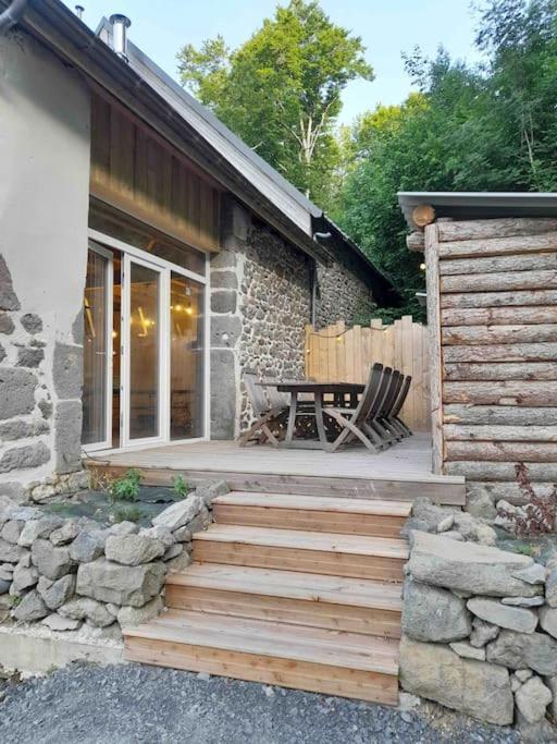 La Grange De La Gratade Villa Rochefort-Montagne Eksteriør billede