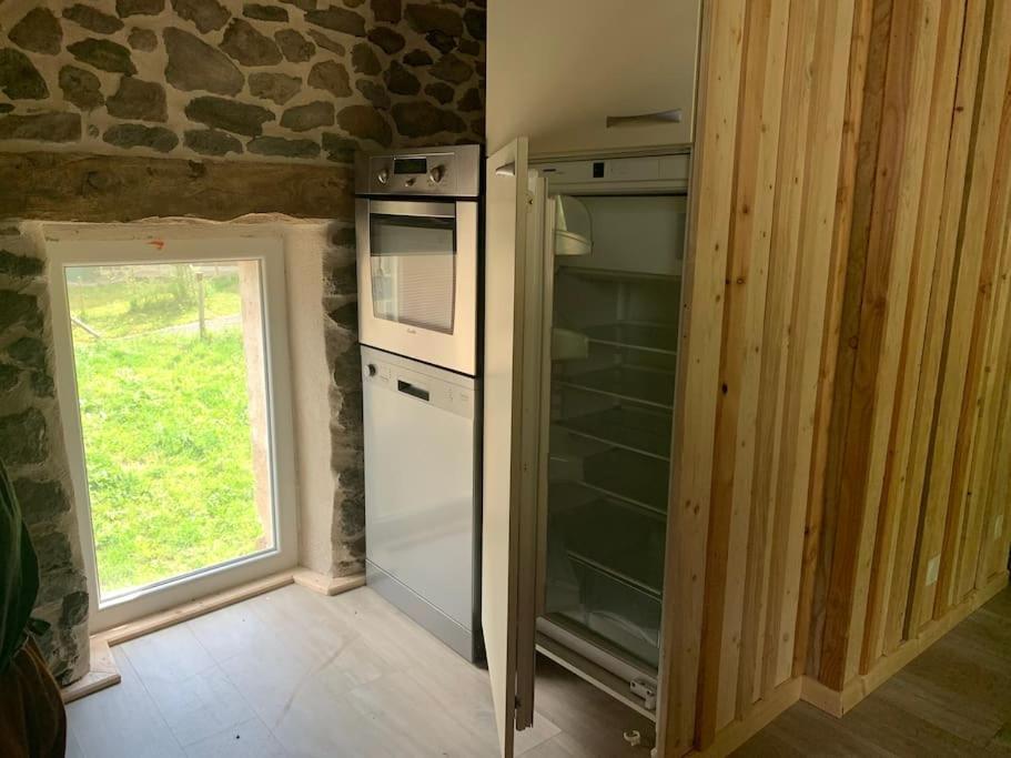 La Grange De La Gratade Villa Rochefort-Montagne Eksteriør billede